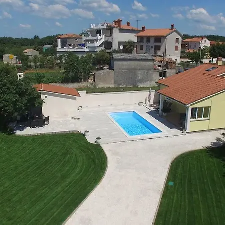 House Mary Barban